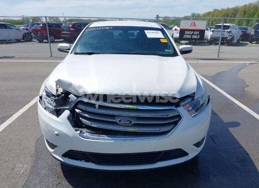 Photo 12 of 2016 Ford Taurus SEL (VIN 1FAHP2E88GG131659)