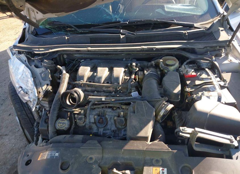 Photo 10 of 2016 Ford Taurus SEL (VIN 1FAHP2E88GG156836)