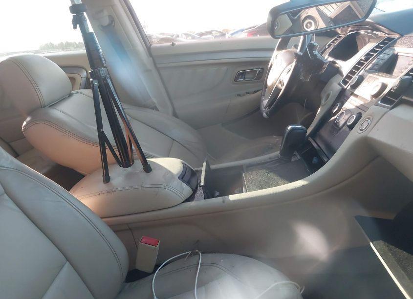 Photo 5 of 2016 Ford Taurus SEL (VIN 1FAHP2E88GG156836)