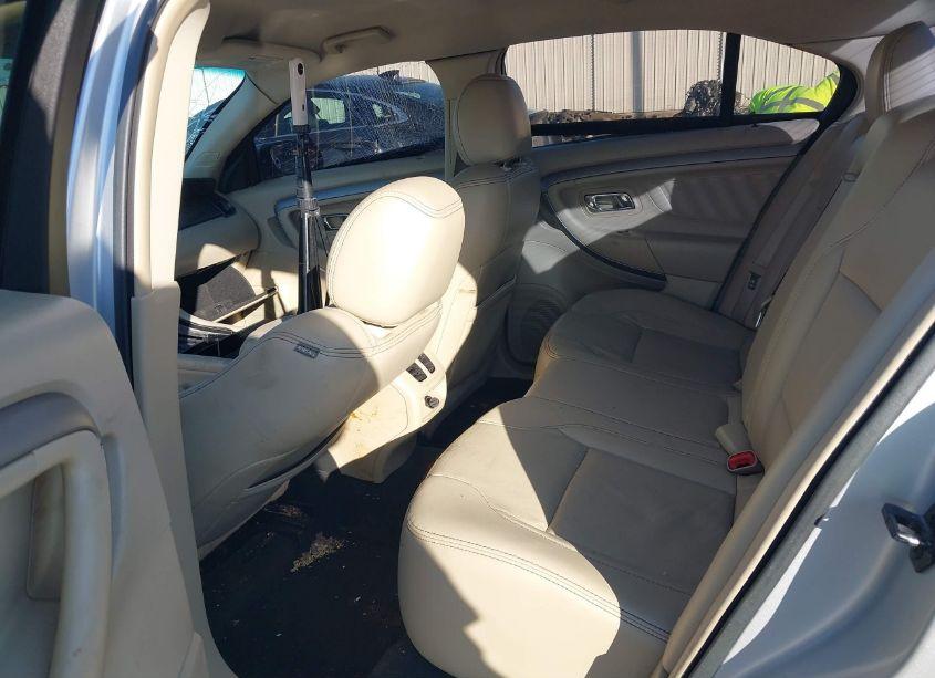 Photo 8 of 2016 Ford Taurus SEL (VIN 1FAHP2E88GG156836)