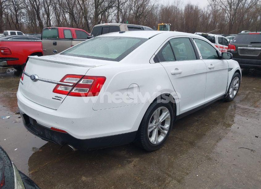 Photo 4 of 2017 Ford Taurus SEL (VIN 1FAHP2E88HG120128)