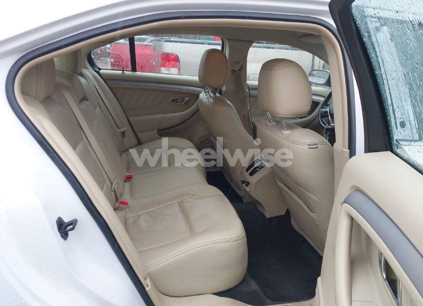 Photo 8 of 2017 Ford Taurus SEL (VIN 1FAHP2E88HG120128)