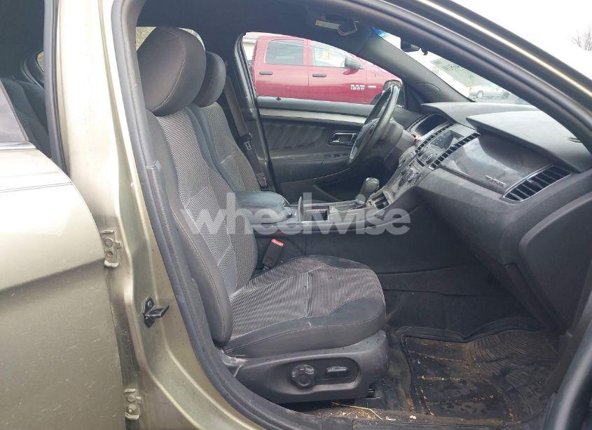 Photo 5 of 2013 Ford Taurus SEL (VIN 1FAHP2E89DG107835)