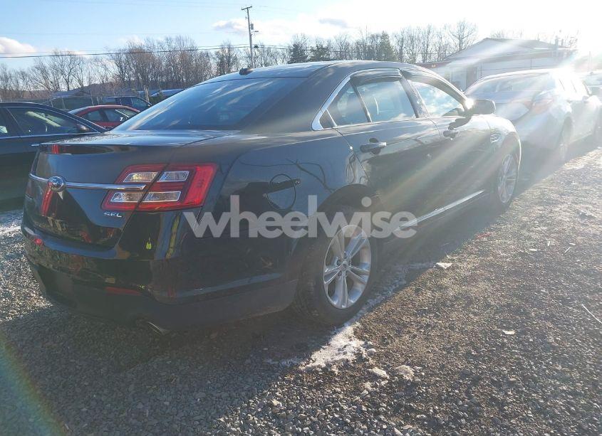 Photo 4 of 2013 Ford Taurus SEL (VIN 1FAHP2E89DG111562)