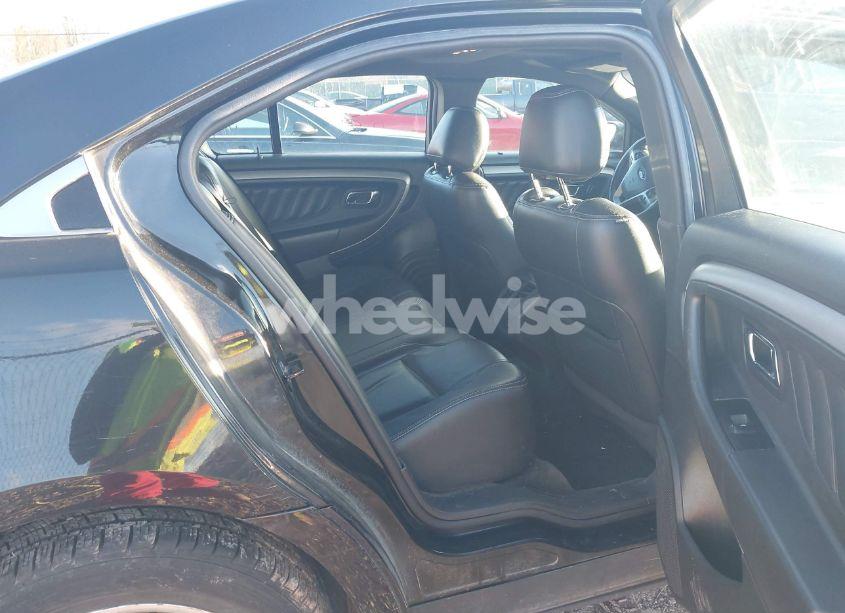 Photo 8 of 2013 Ford Taurus SEL (VIN 1FAHP2E89DG111562)