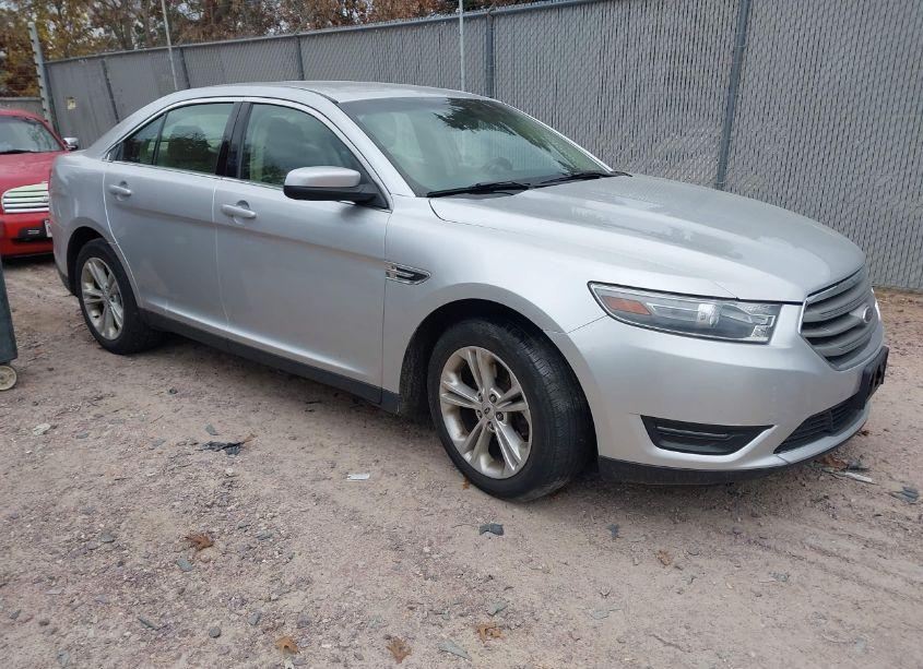 2013 Ford Taurus SEL (VIN 1FAHP2E89DG197732) main photo