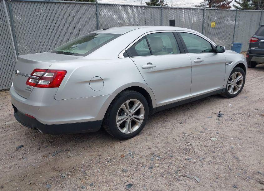 Photo 4 of 2013 Ford Taurus SEL (VIN 1FAHP2E89DG197732)