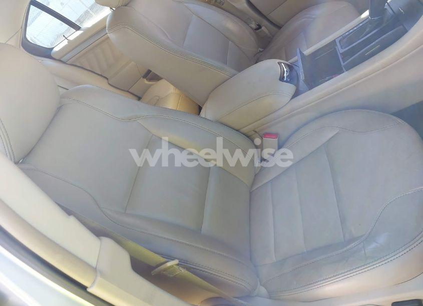 Photo 8 of 2013 Ford Taurus SEL (VIN 1FAHP2E89DG199173)