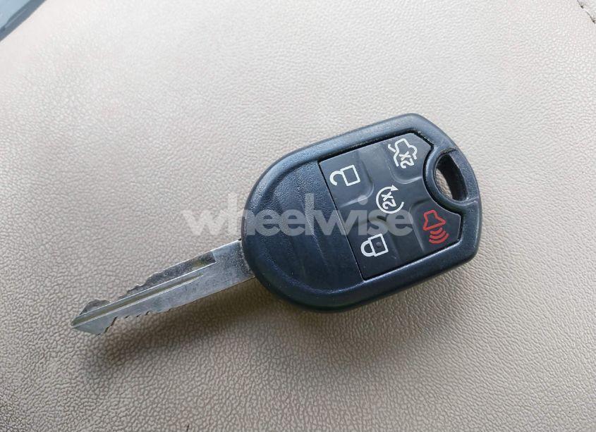 Photo 11 of 2013 Ford Taurus SEL (VIN 1FAHP2E89DG220121)