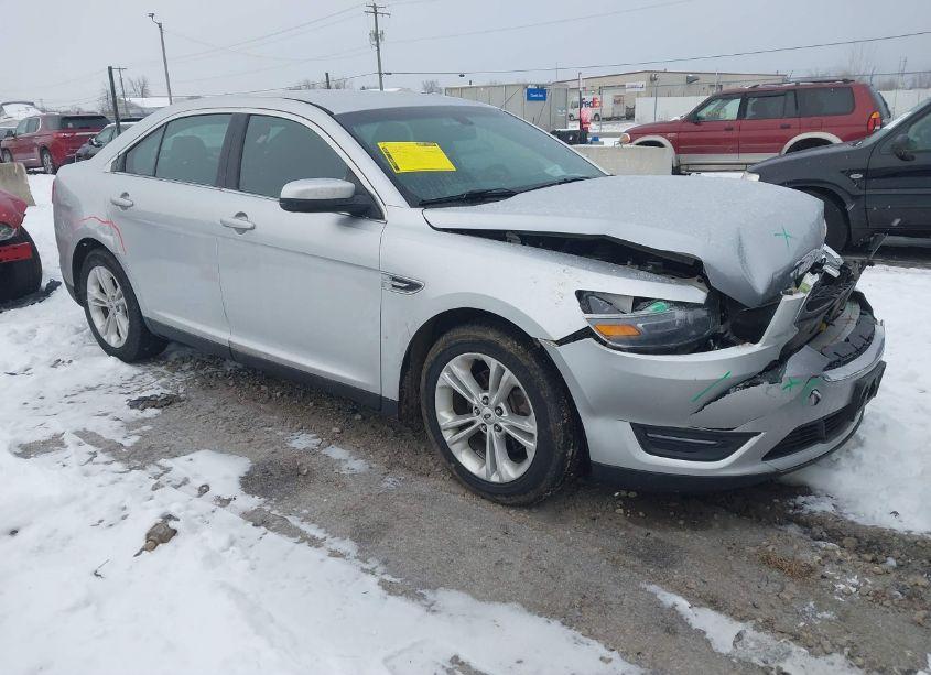 2014 Ford Taurus SEL (VIN 1FAHP2E89EG144949) main photo