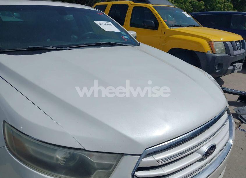 Photo 12 of 2014 Ford Taurus SEL (VIN 1FAHP2E89EG152999)