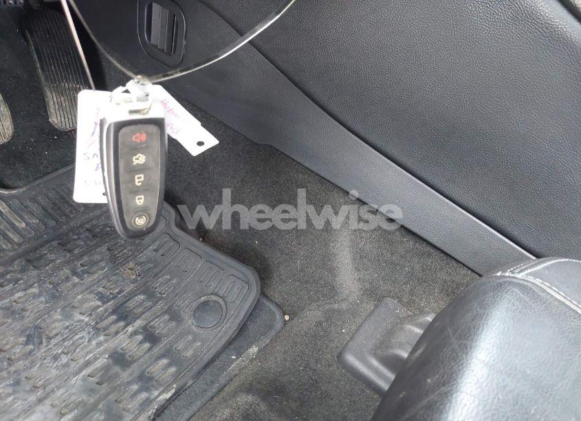 Photo 11 of 2015 Ford Taurus SEL (VIN 1FAHP2E89FG143723)