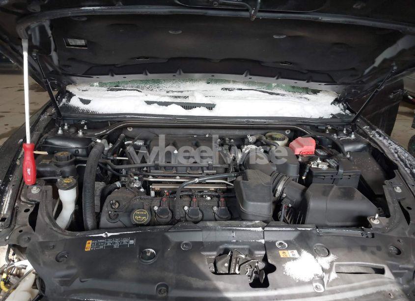 Photo 10 of 2015 Ford Taurus SEL (VIN 1FAHP2E89FG202589)