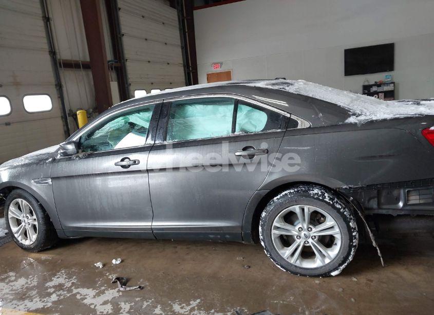 Photo 14 of 2015 Ford Taurus SEL (VIN 1FAHP2E89FG202589)