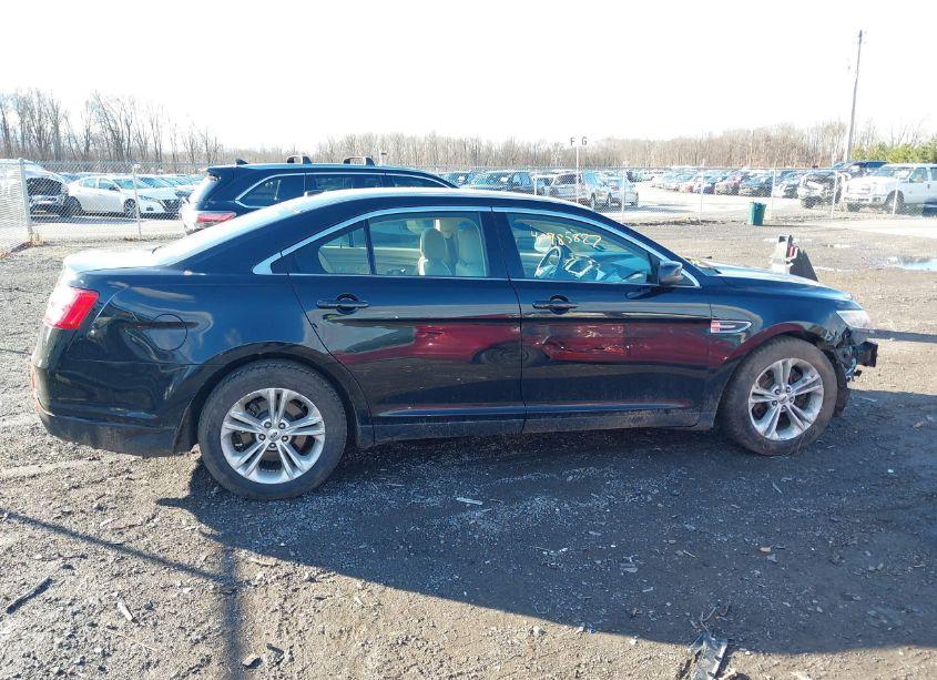 Photo 14 of 2016 Ford Taurus SEL (VIN 1FAHP2E89GG113400)