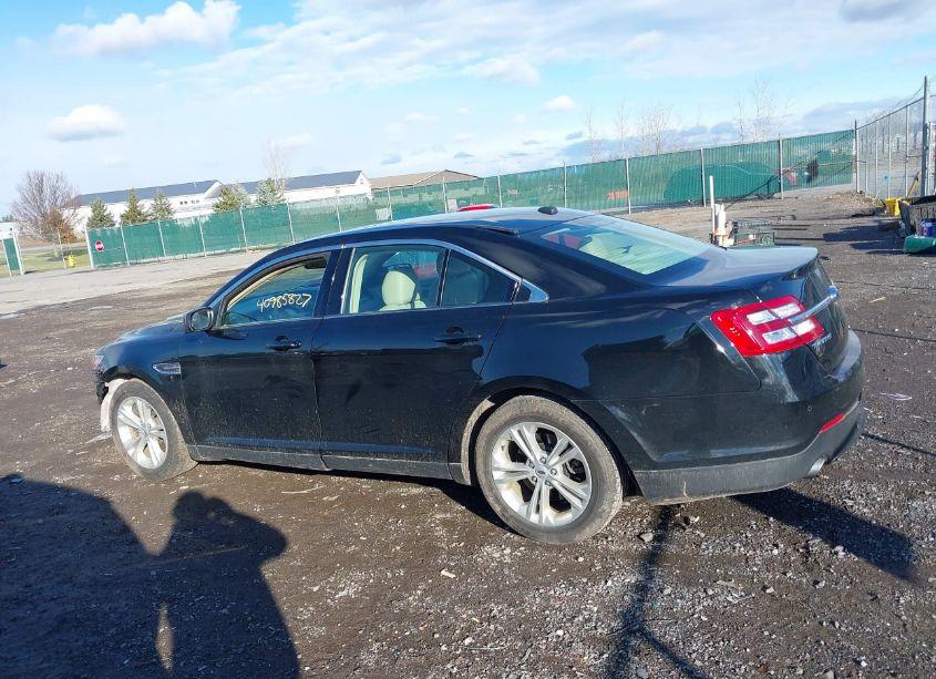 Photo 15 of 2016 Ford Taurus SEL (VIN 1FAHP2E89GG113400)