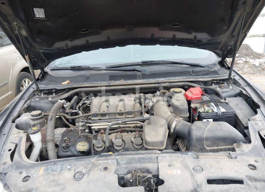 Photo 10 of 2016 Ford Taurus SEL (VIN 1FAHP2E89GG124736)