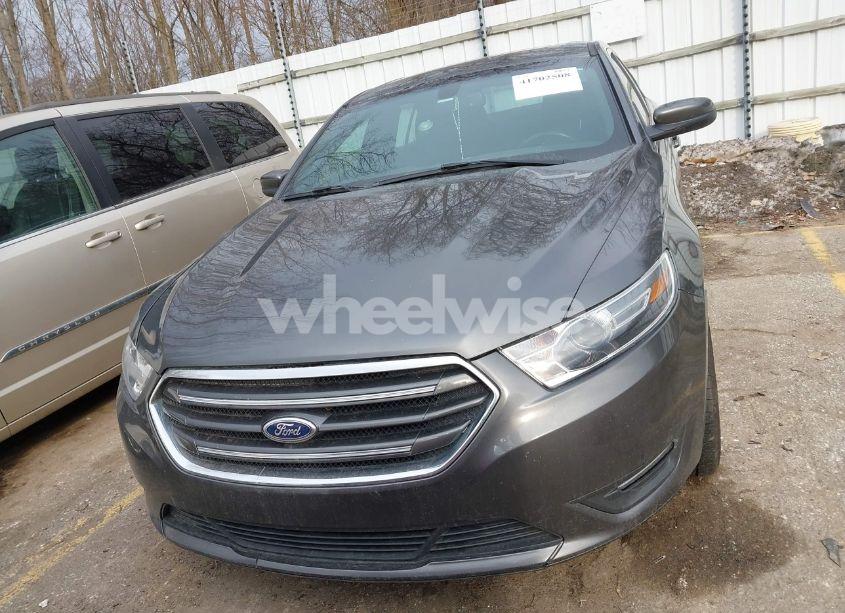 Photo 12 of 2016 Ford Taurus SEL (VIN 1FAHP2E89GG124736)