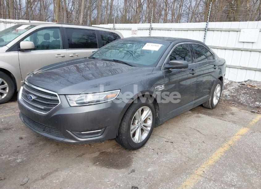 Photo 2 of 2016 Ford Taurus SEL (VIN 1FAHP2E89GG124736)
