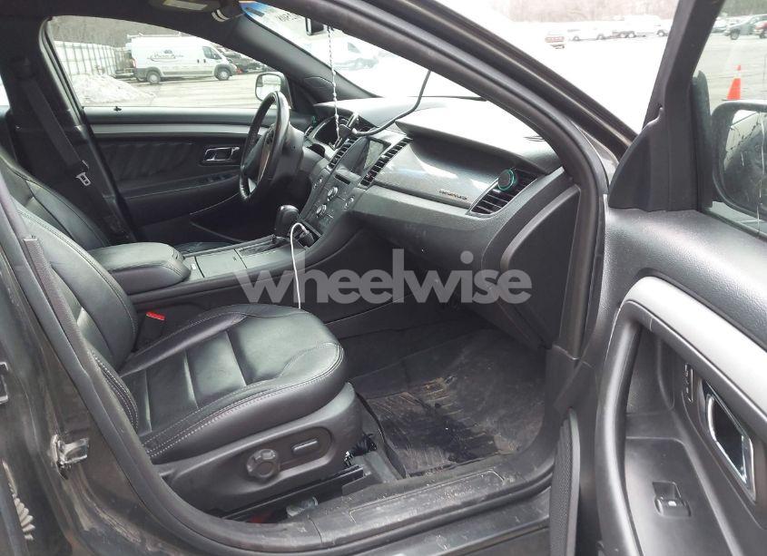 Photo 5 of 2016 Ford Taurus SEL (VIN 1FAHP2E89GG124736)