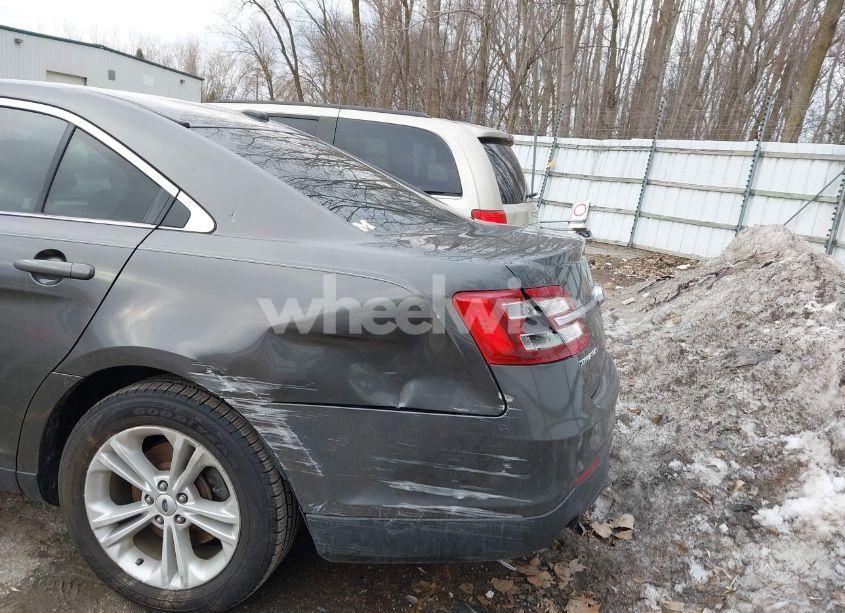 Photo 6 of 2016 Ford Taurus SEL (VIN 1FAHP2E89GG124736)