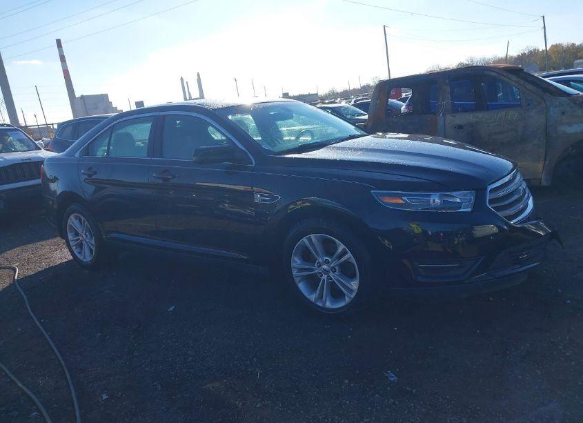 Photo 13 of 2016 Ford Taurus SEL (VIN 1FAHP2E89GG137809)