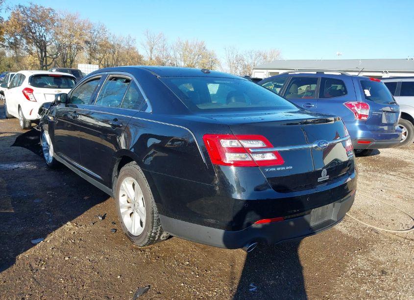 Photo 3 of 2016 Ford Taurus SEL (VIN 1FAHP2E89GG137809)