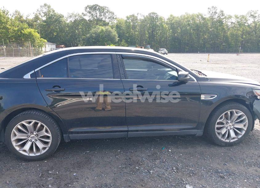 Photo 13 of 2016 Ford Taurus SEL (VIN 1FAHP2E89GG157557)