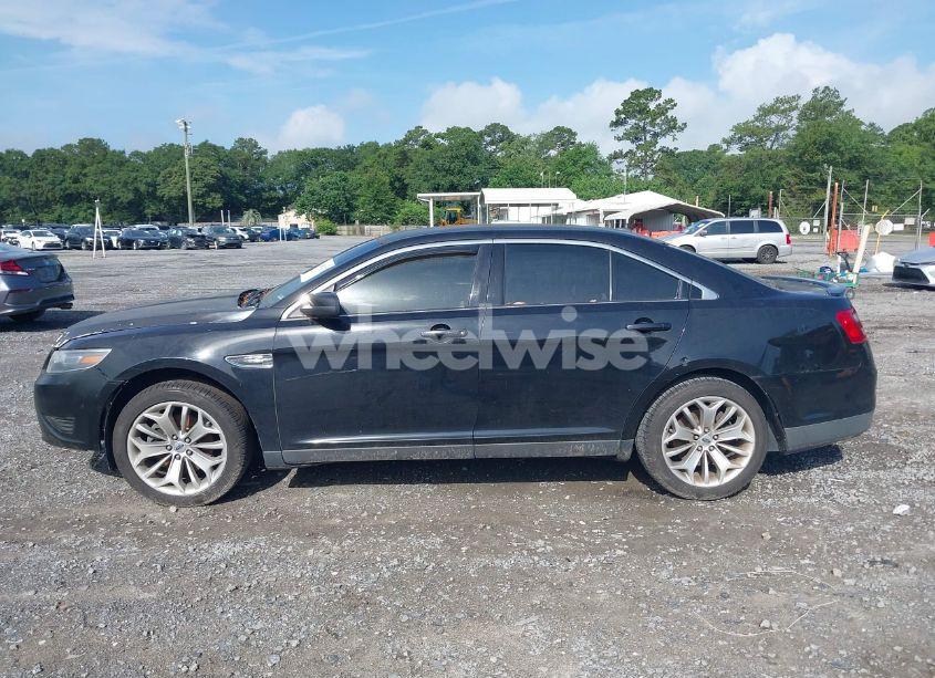 Photo 14 of 2016 Ford Taurus SEL (VIN 1FAHP2E89GG157557)