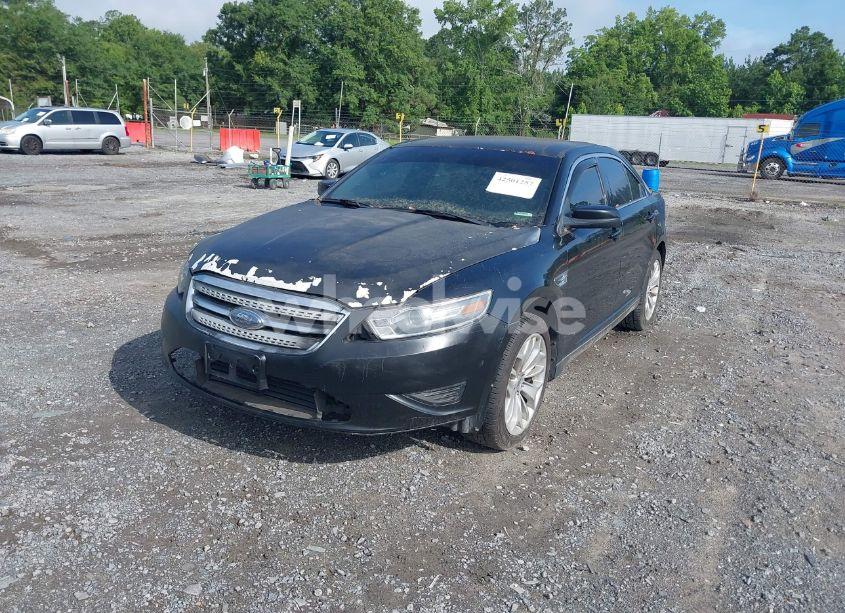 Photo 2 of 2016 Ford Taurus SEL (VIN 1FAHP2E89GG157557)