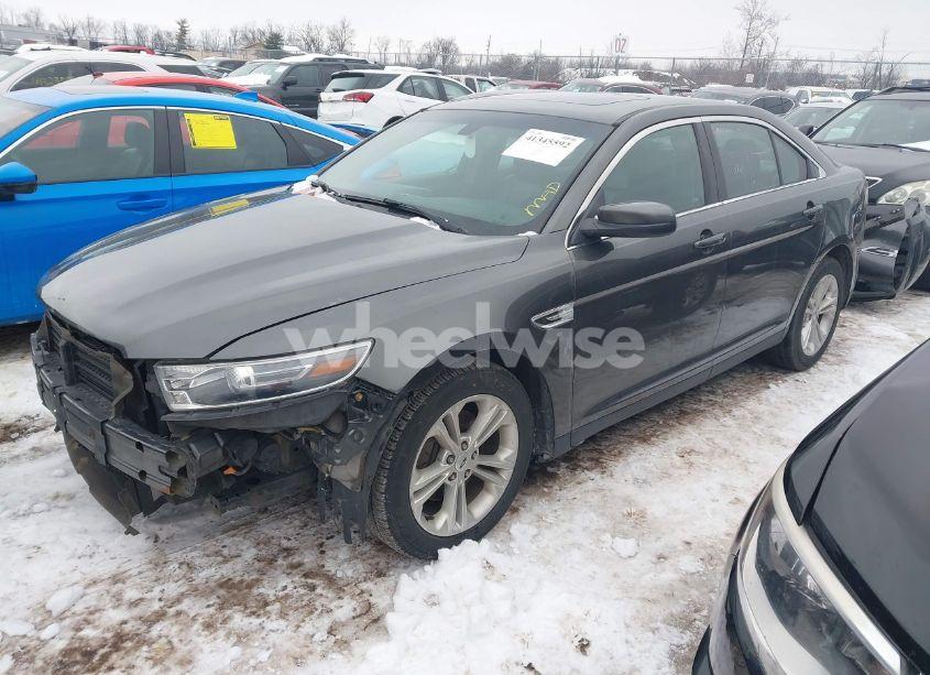 Photo 2 of 2016 Ford Taurus SEL (VIN 1FAHP2E89GG157672)
