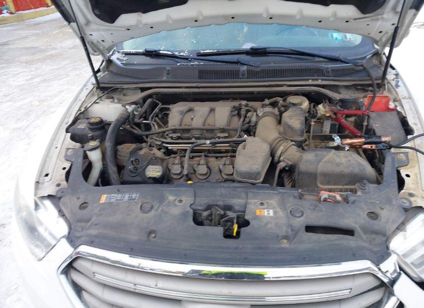 Photo 10 of 2013 Ford Taurus SEL (VIN 1FAHP2E8XDG151701)