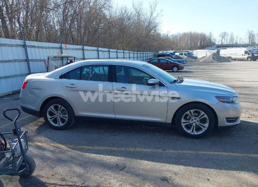 Photo 13 of 2013 Ford Taurus SEL (VIN 1FAHP2E8XDG191132)