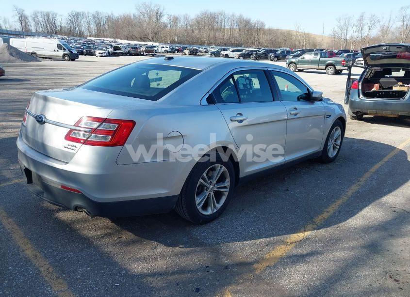 Photo 4 of 2013 Ford Taurus SEL (VIN 1FAHP2E8XDG191132)