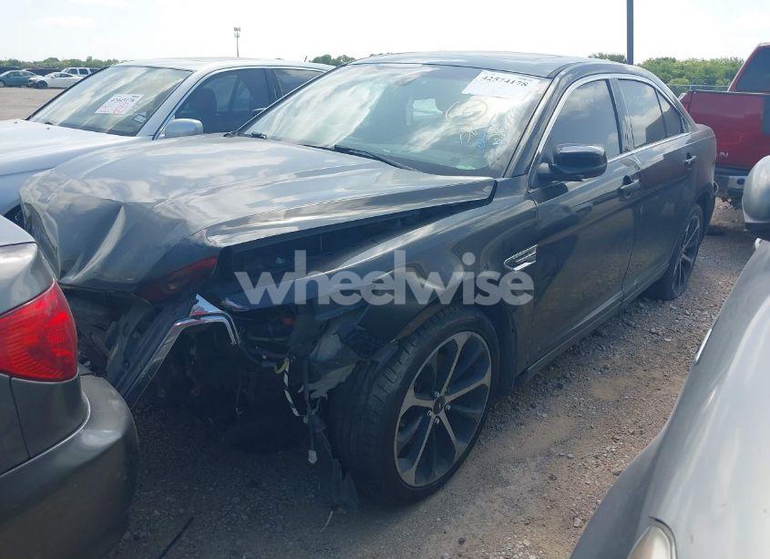 Photo 2 of 2014 Ford Taurus SEL (VIN 1FAHP2E8XEG133992)