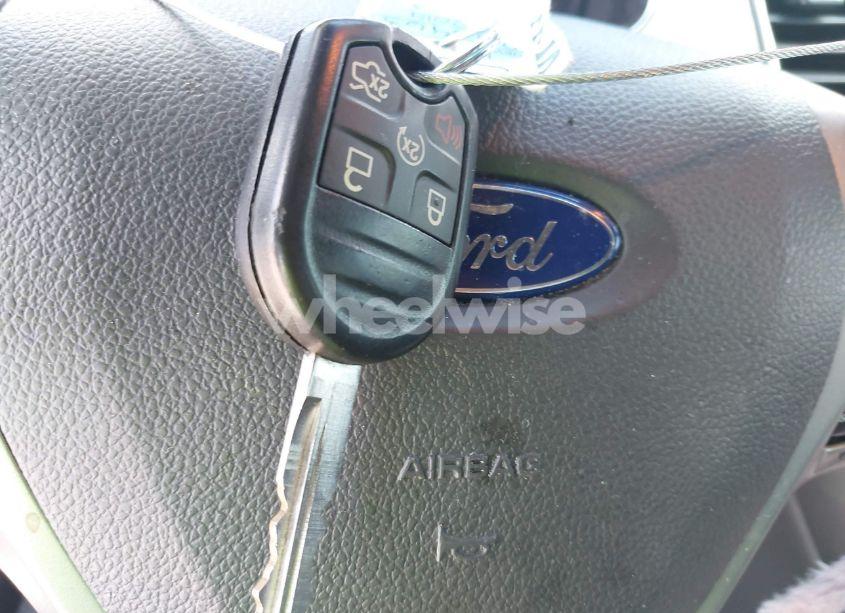 Photo 11 of 2014 Ford Taurus SEL (VIN 1FAHP2E8XEG137394)
