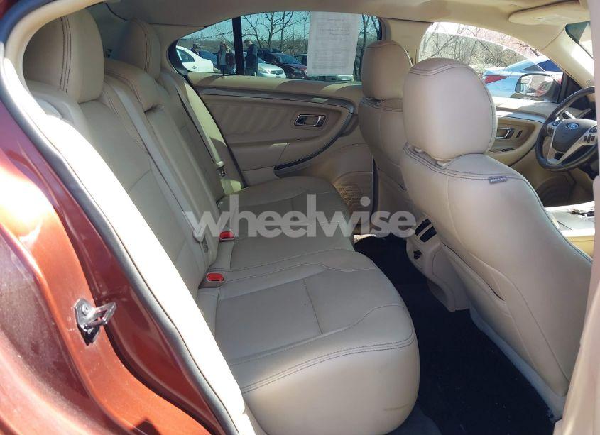 Photo 8 of 2015 Ford Taurus SEL (VIN 1FAHP2E8XFG133038)