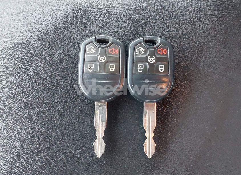 Photo 11 of 2015 Ford Taurus SEL (VIN 1FAHP2E8XFG163303)