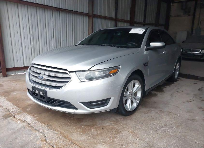 Photo 2 of 2015 Ford Taurus SEL (VIN 1FAHP2E8XFG179842)