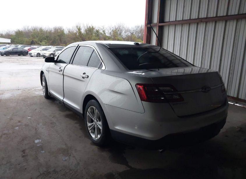 Photo 3 of 2015 Ford Taurus SEL (VIN 1FAHP2E8XFG179842)
