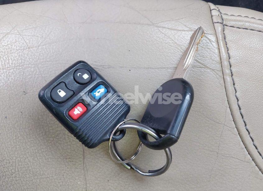 Photo 11 of 2015 Ford Taurus SEL (VIN 1FAHP2E8XFG182191)