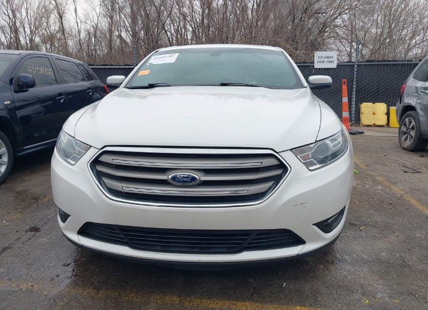 Photo 13 of 2015 Ford Taurus SEL (VIN 1FAHP2E8XFG182448)