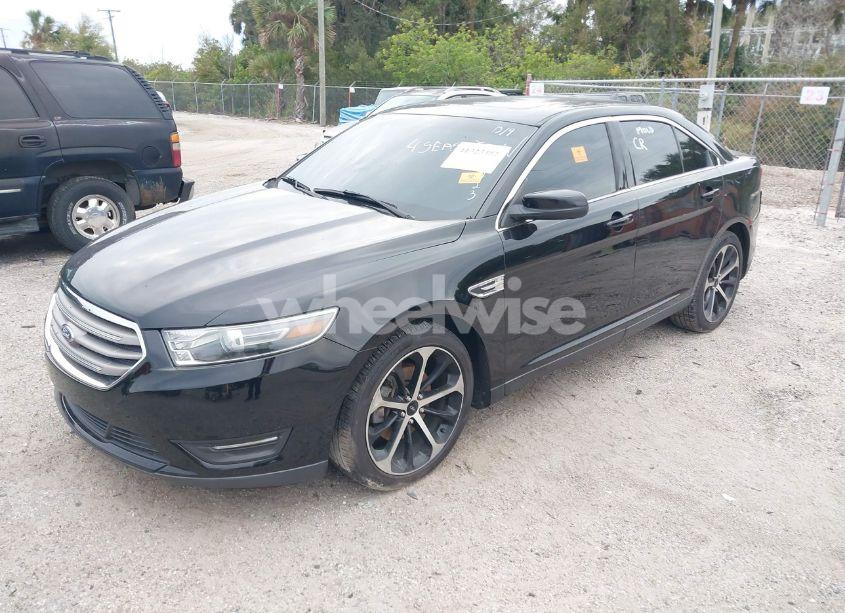 Photo 2 of 2016 Ford Taurus SEL (VIN 1FAHP2E8XGG146423)