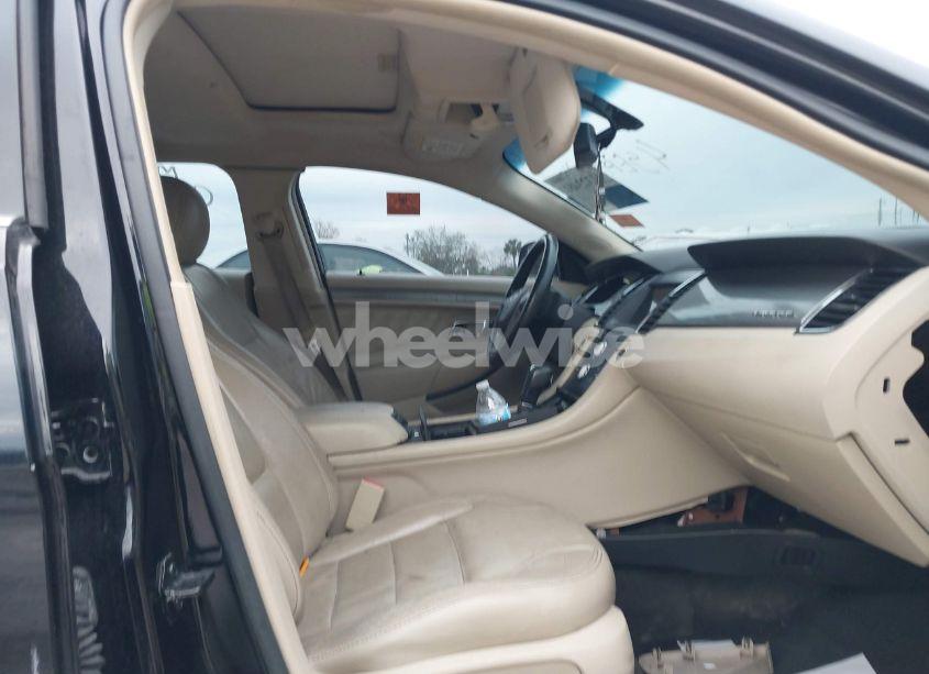 Photo 5 of 2016 Ford Taurus SEL (VIN 1FAHP2E8XGG146423)