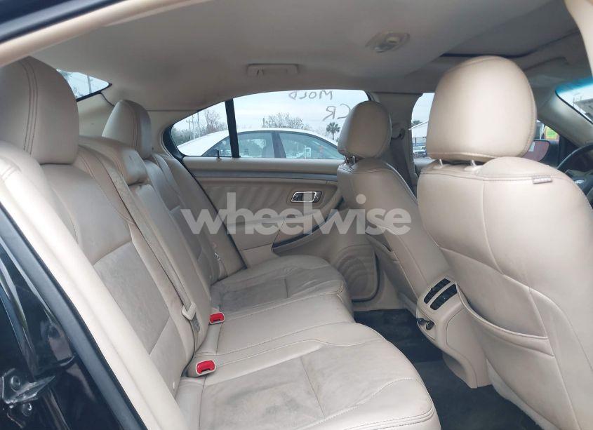 Photo 8 of 2016 Ford Taurus SEL (VIN 1FAHP2E8XGG146423)