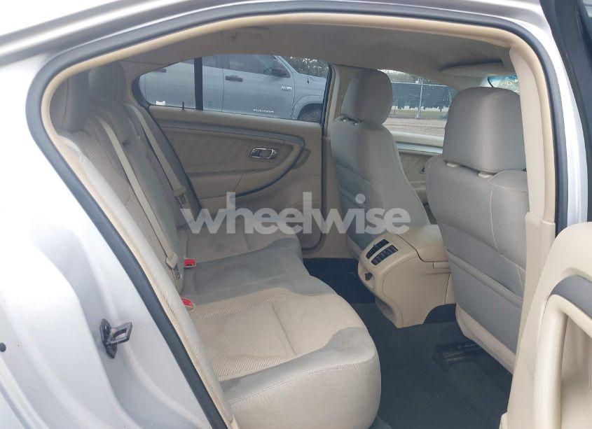 Photo 8 of 2013 Ford Taurus SEL (VIN 1FAHP2E90DG235986)