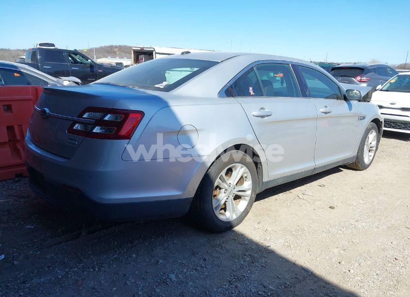 Photo 4 of 2016 Ford Taurus SEL (VIN 1FAHP2E91GG107258)