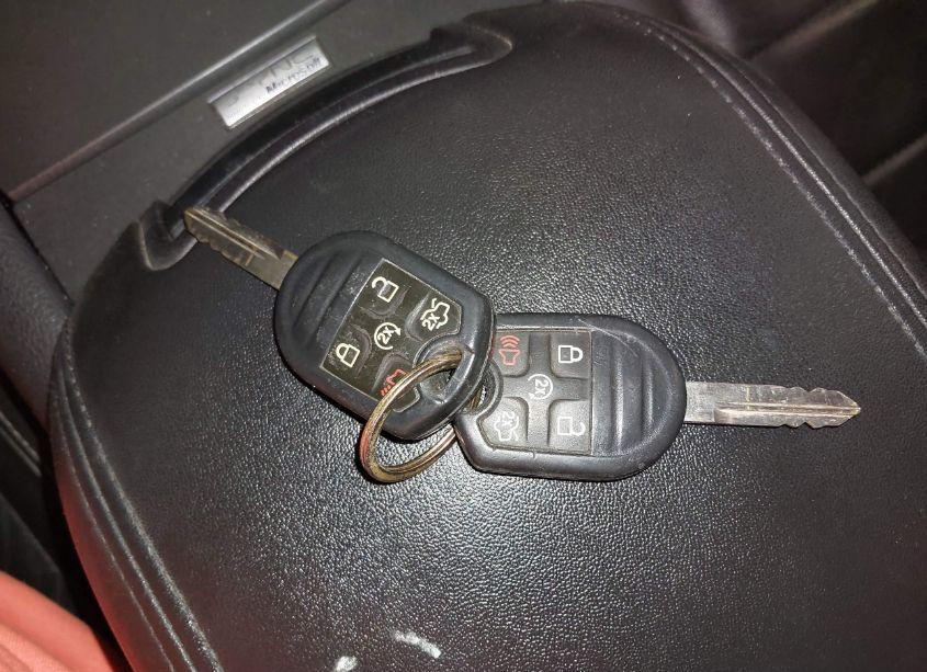 Photo 11 of 2013 Ford Taurus SEL (VIN 1FAHP2E95DG197669)