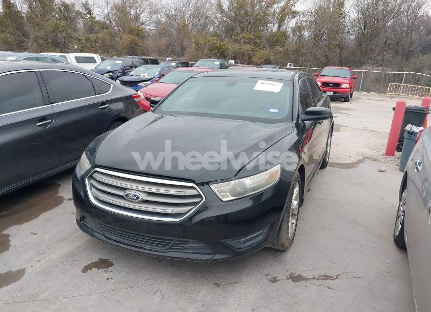 Photo 2 of 2013 Ford Taurus SEL (VIN 1FAHP2E96DG234373)