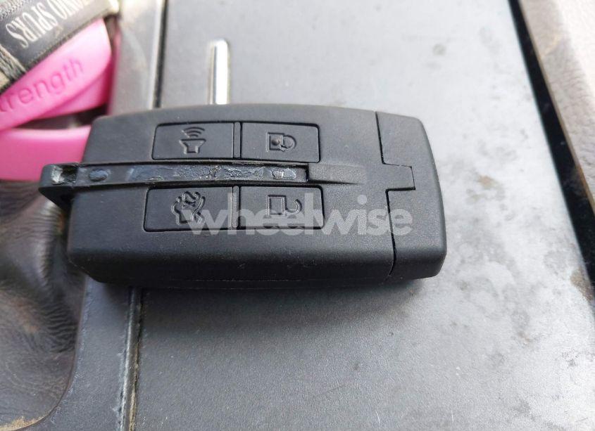 Photo 11 of 2010 Ford Taurus SEL (VIN 1FAHP2EW0AG120015)
